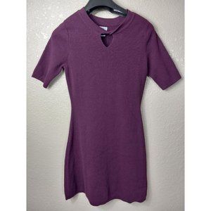 Paraphrase short sleeve fitted size M dress Burgun